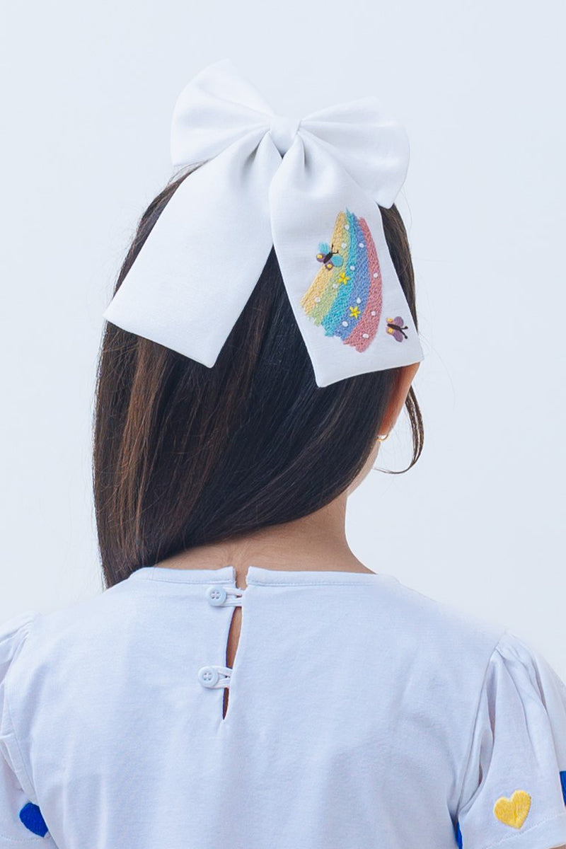 Prism wings bow