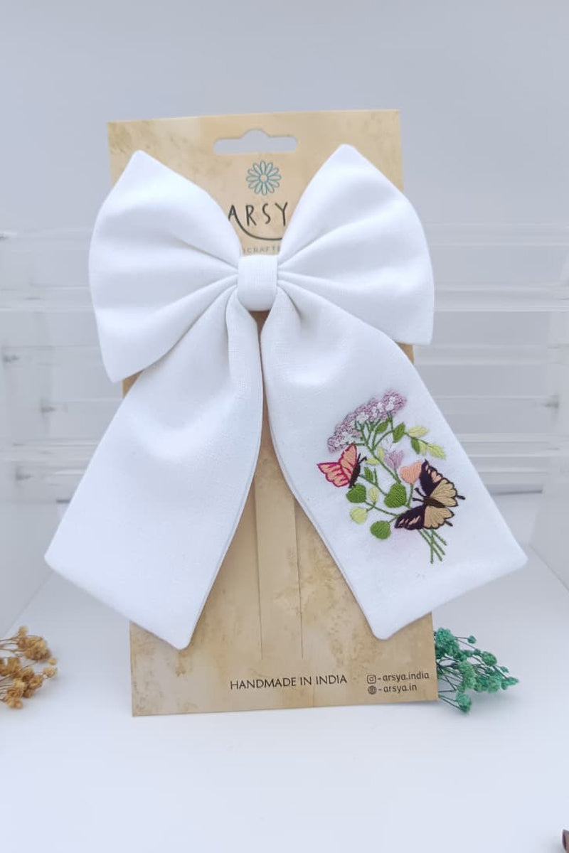 Flutter bloom bow