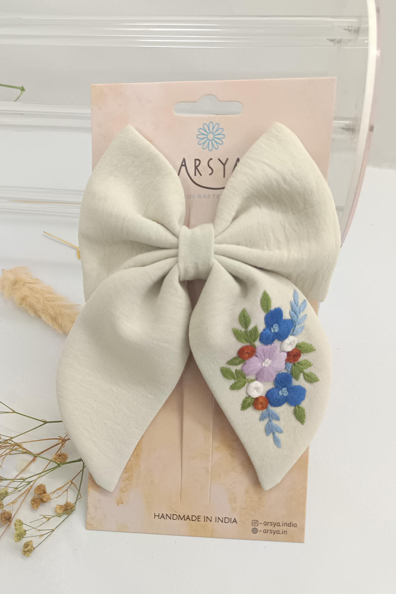 Silken flora bow