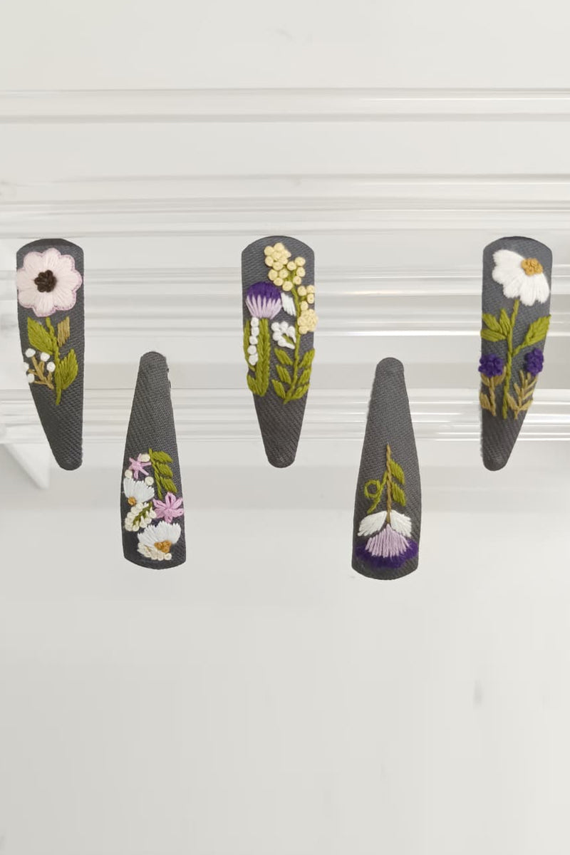 Dusky violet tic tac set