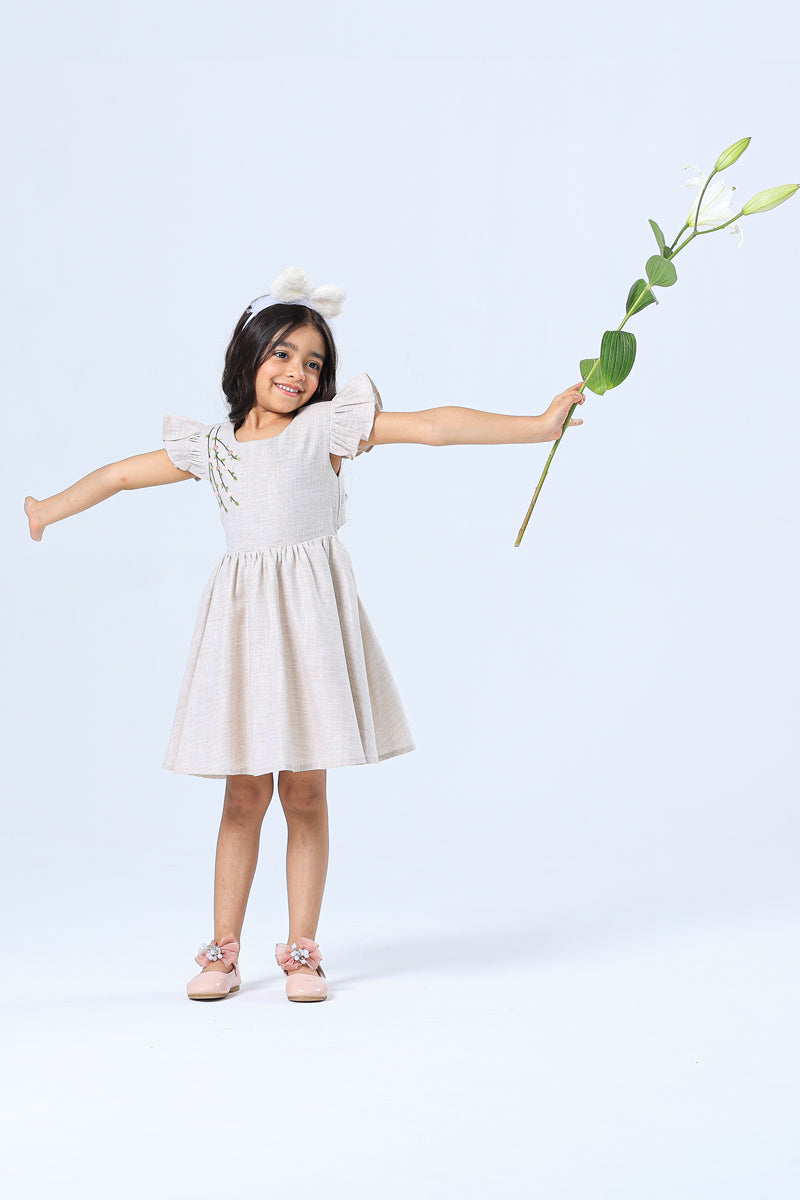 Back Bow Beauty Dress