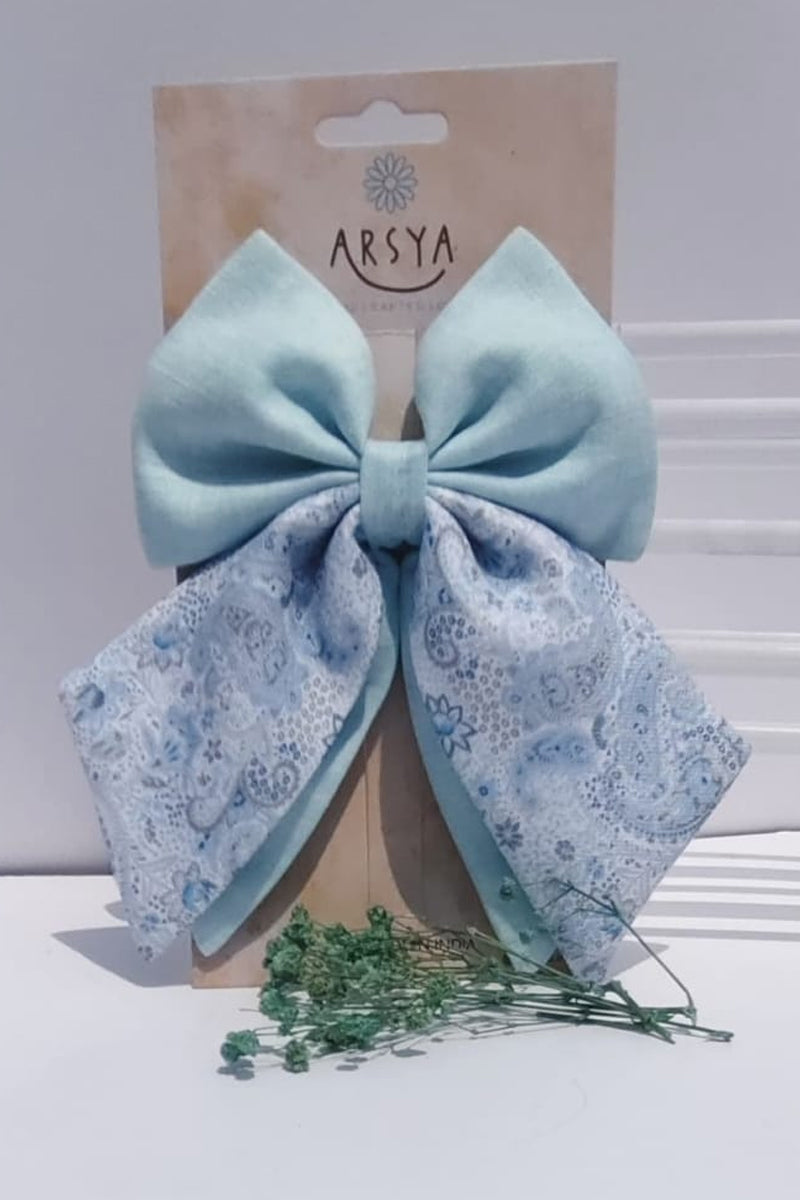 Storm Petal Bow