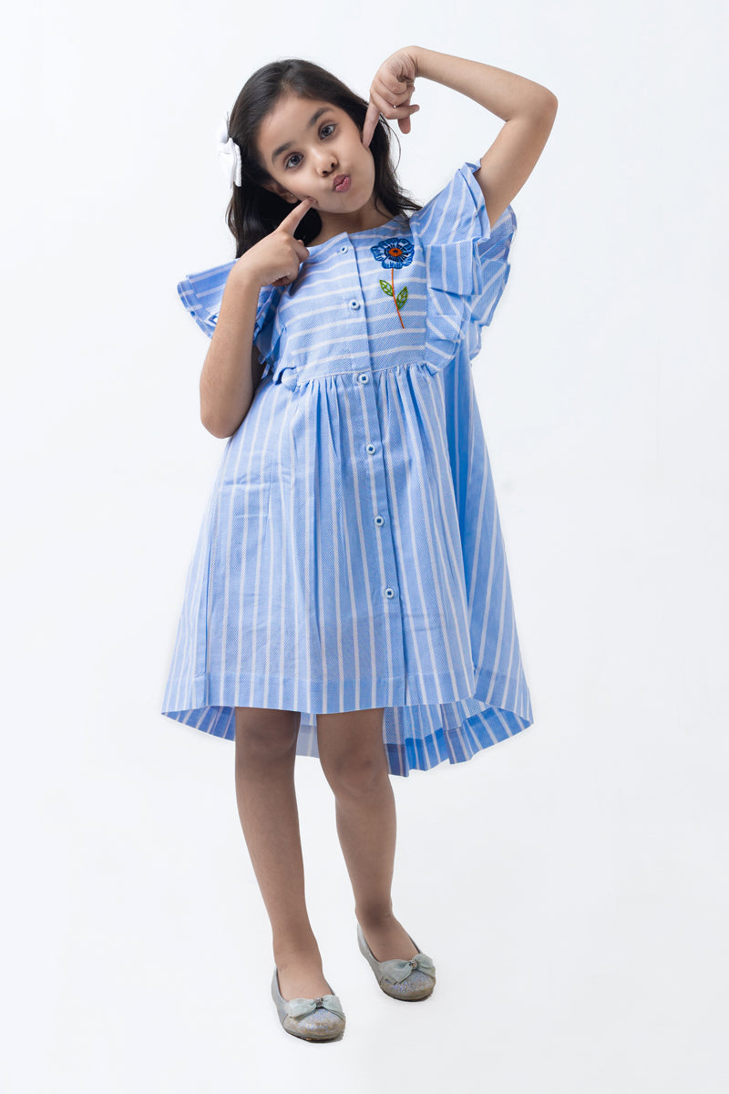 Florette in blue dress