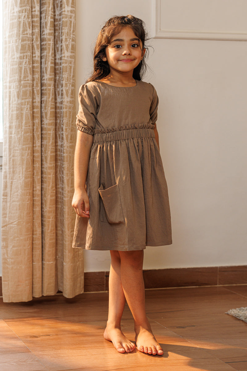 The everyday Mocha Dress