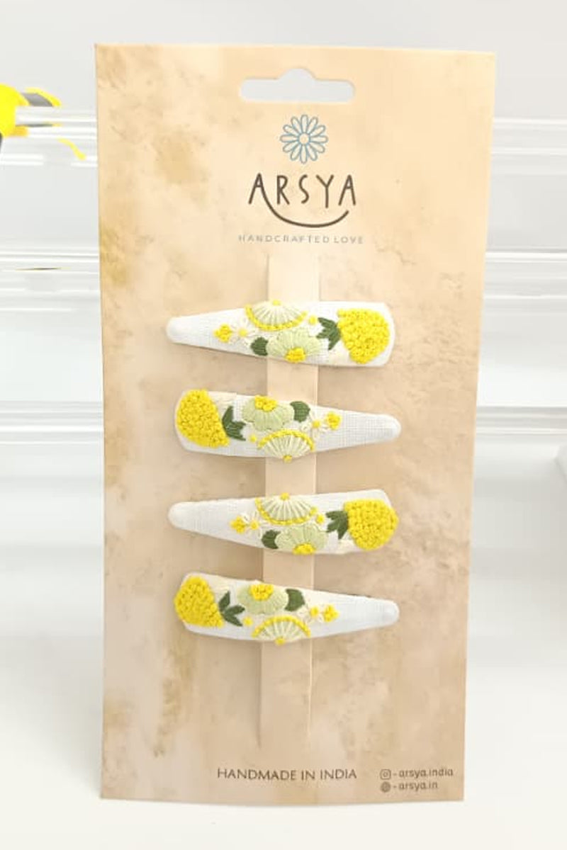 Limonetta set of 4 hair clips