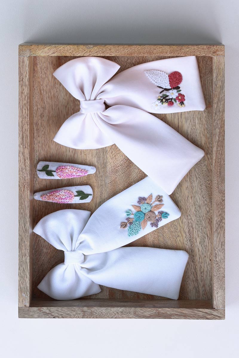 Hand Embroiderd Bow and Tic Tac Sets