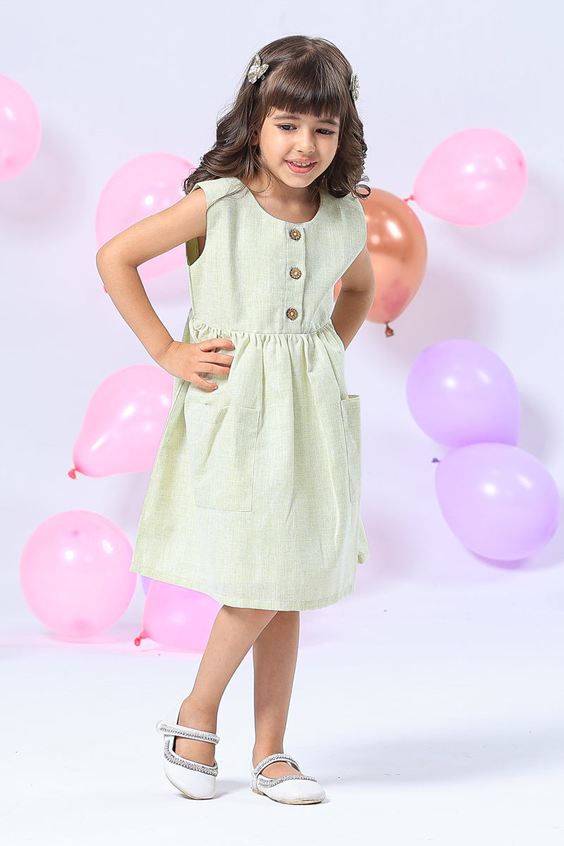 Sprightly Spin Dress