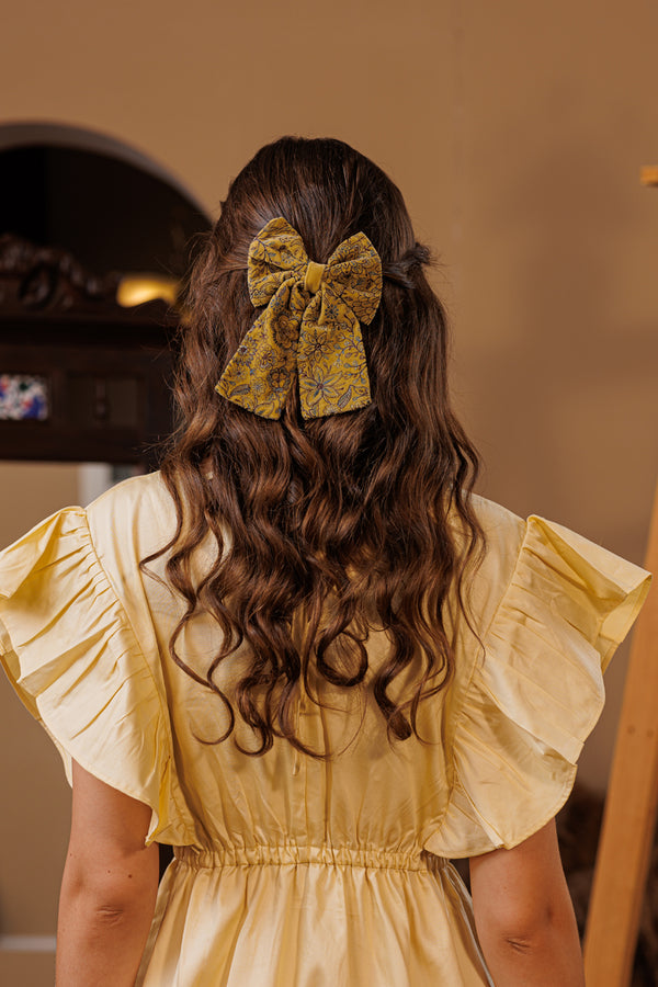 Embroidered Glow Bow