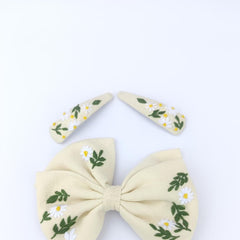 Soft Garden Tie Bow and Tic Tac Set