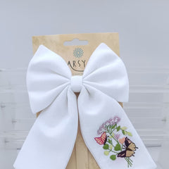 Flutter bloom bow