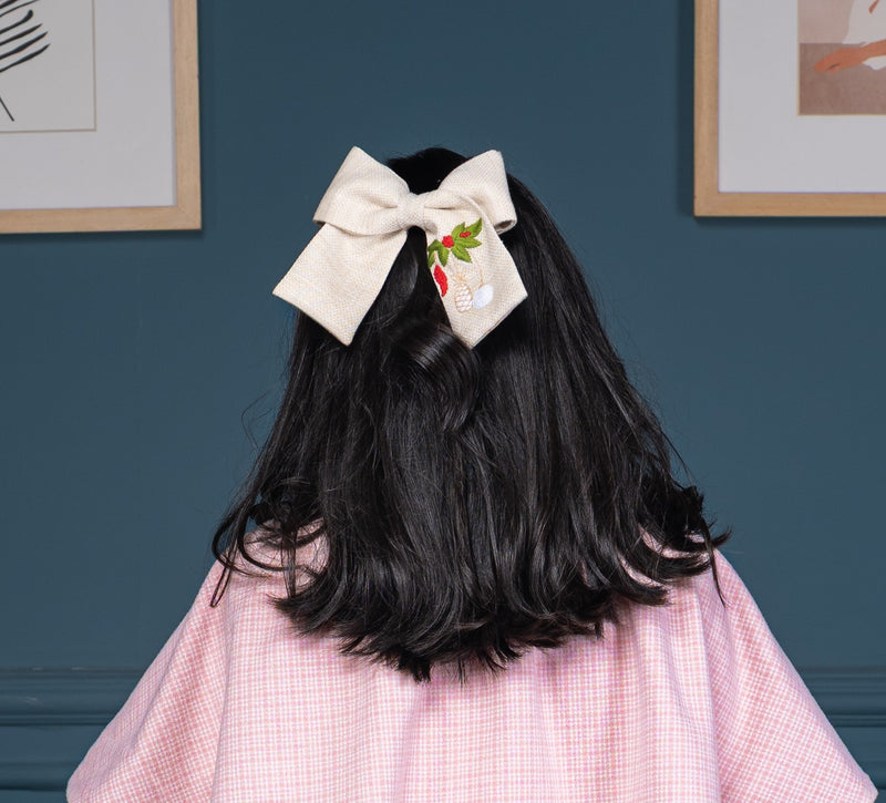 Santa's favourite bow