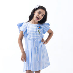 Florette in blue dress