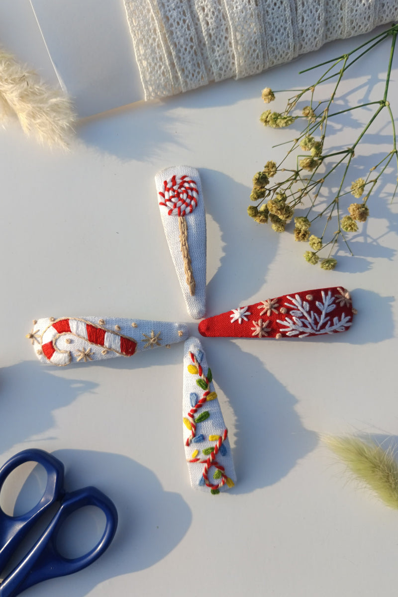 Christmas Sparkle Tic Tac Clips