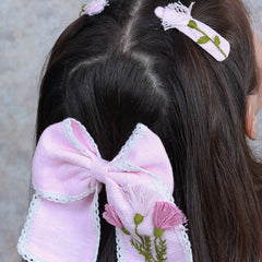 Pink Flowers Bow and Tic Tac Set