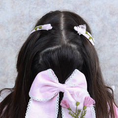 Pink Flowers Bow and Tic Tac Set