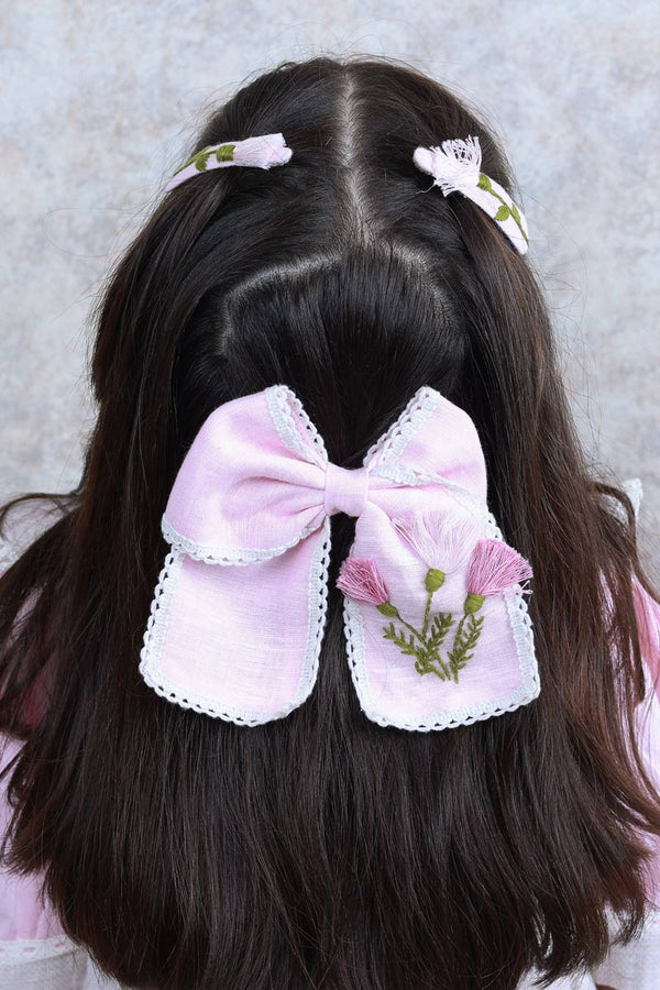 Pink Flowers Bow and Tic Tac Set