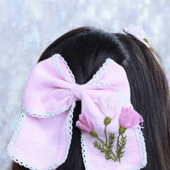 Pink Flowers Bow and Tic Tac Set