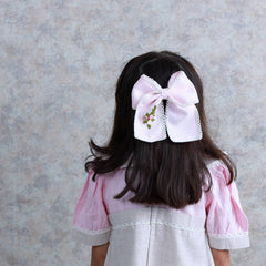 Pink Flowers Bow and Tic Tac Set