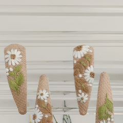 Earthy petals tic tac set