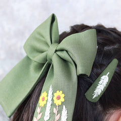 The Sunflower Bow and Tic Tac Set