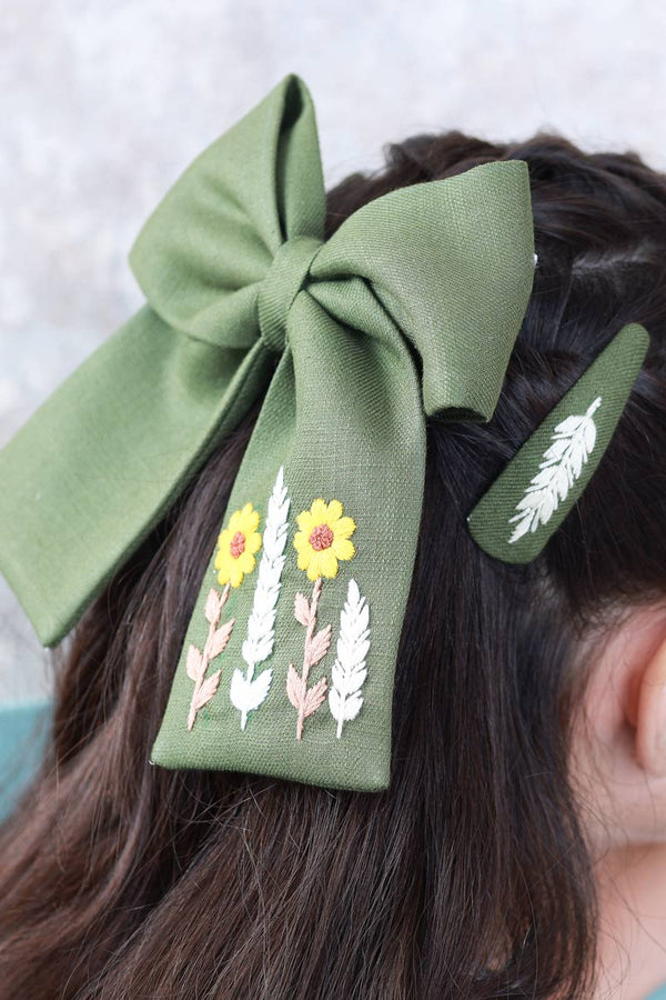 The Sunflower Bow and Tic Tac Set