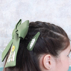 The Sunflower Bow and Tic Tac Set