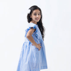 Florette in blue dress