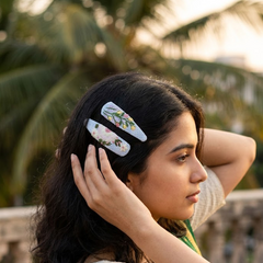 White garden Hair clips
