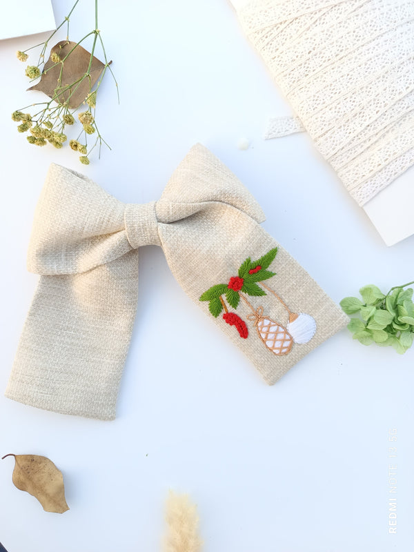 Santa's favourite bow