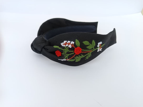 Ivory rose elegance bow