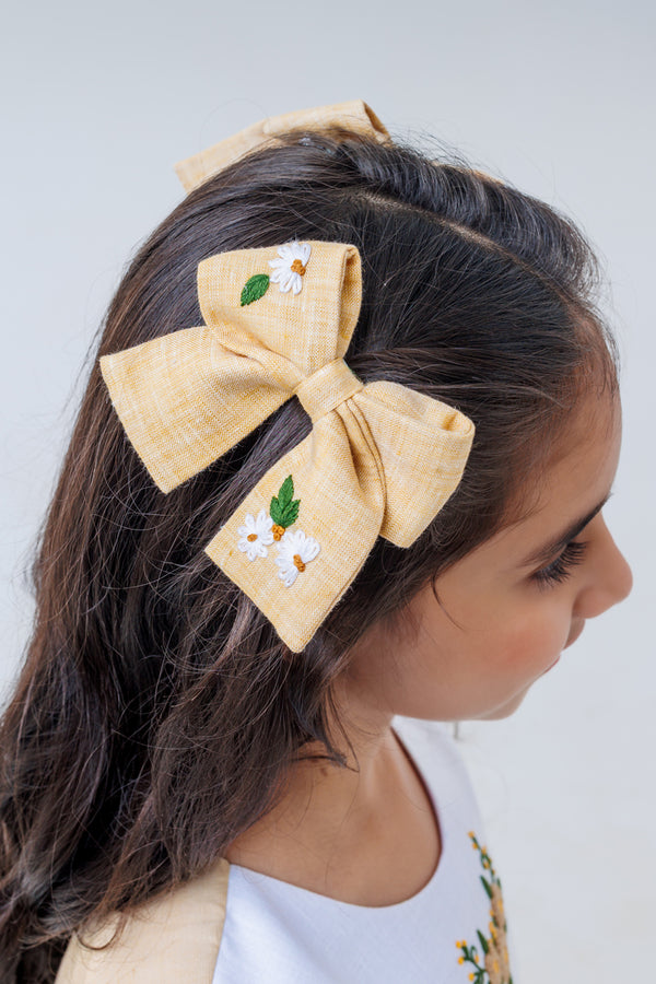 Pure blossom set of 2 bows