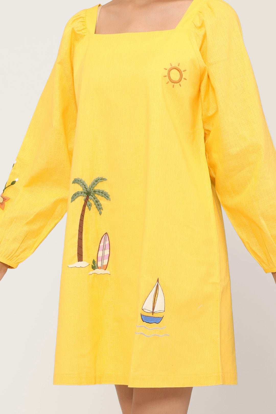 Sunshine Getaway Dress - view 2