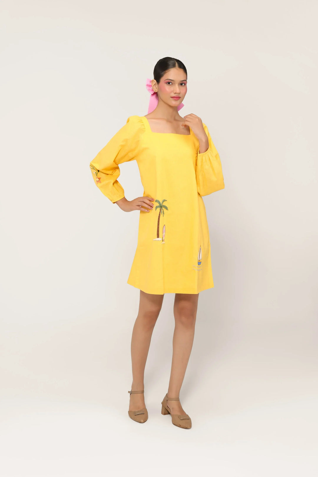 Sunshine Getaway Dress - view 3